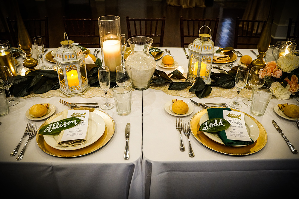Place settings with menu and leaf place cards