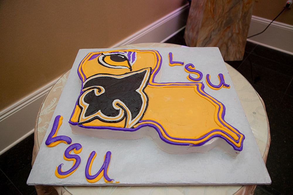 LSU Louisiana groom's cake