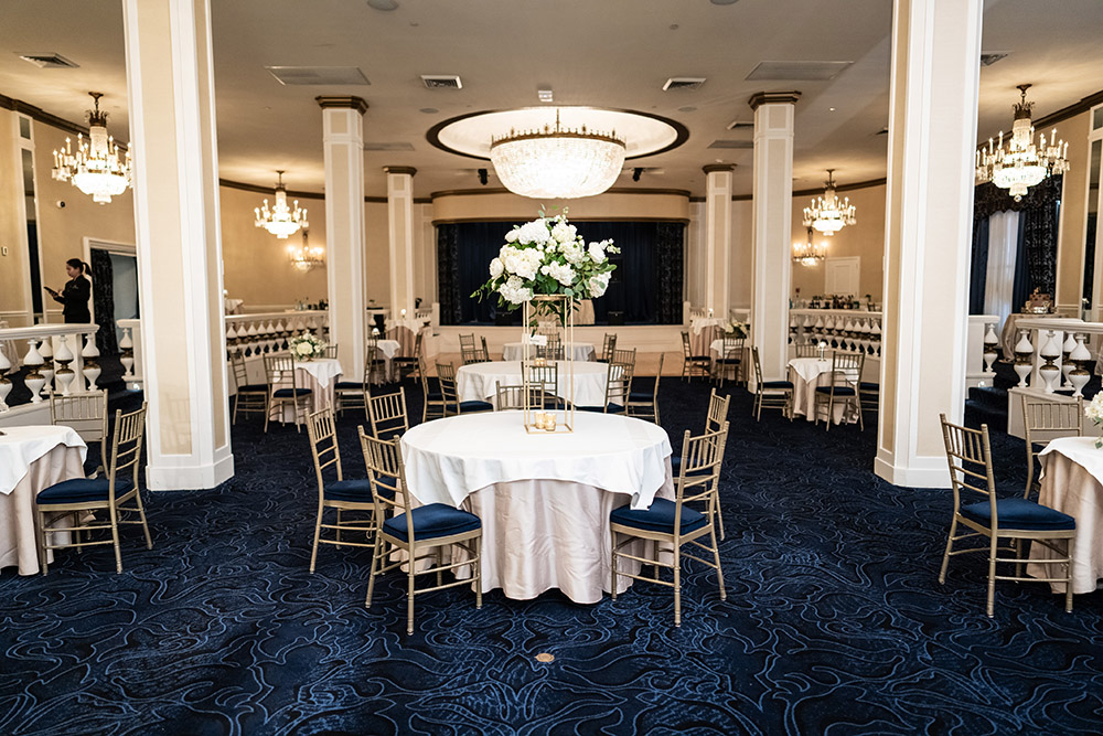 wedding reception at the blue room, roosevelt new orleans hotel