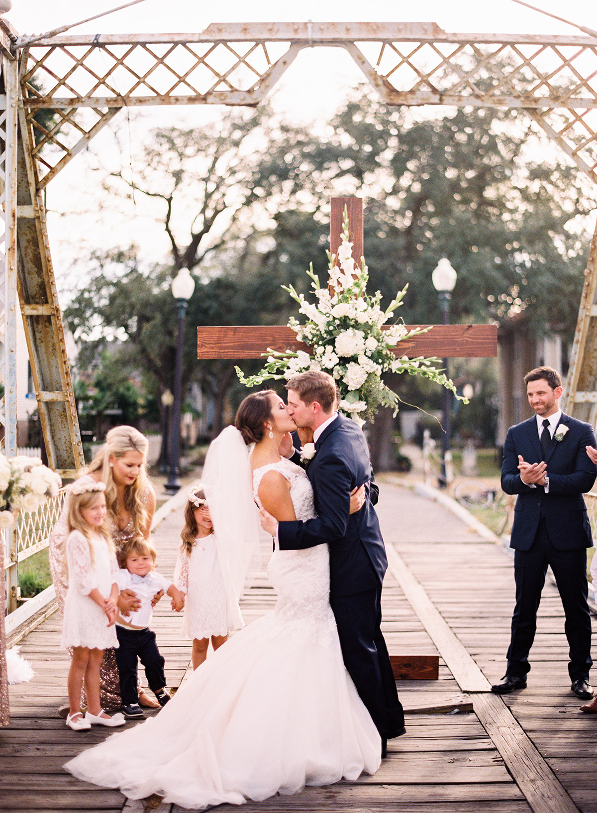 A wedding ceremony on the Bayou St. John bridge in New Orleans. Photo: Mon Soleil