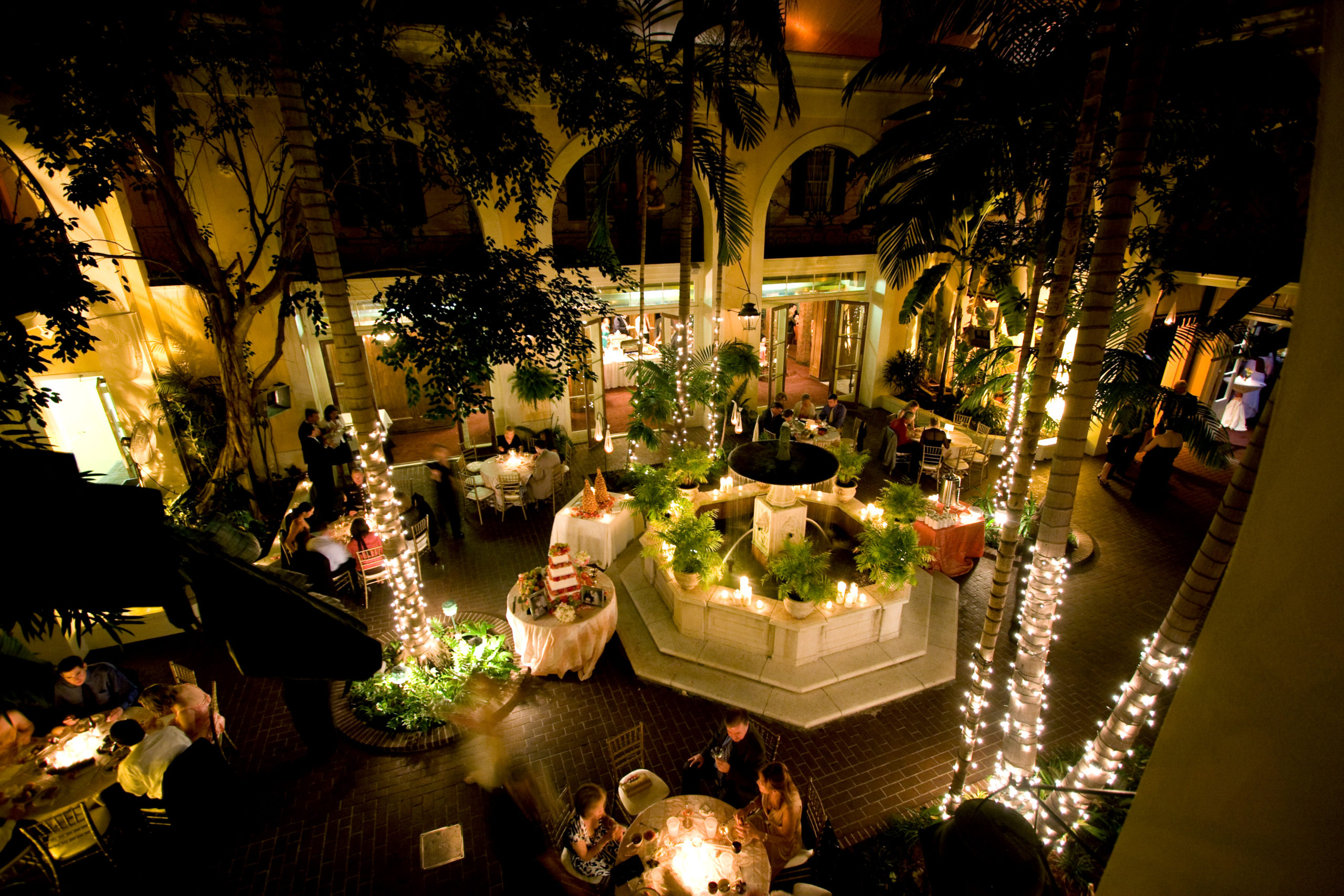French Quarter courtyard reception. Photo: Jessica The Photographer