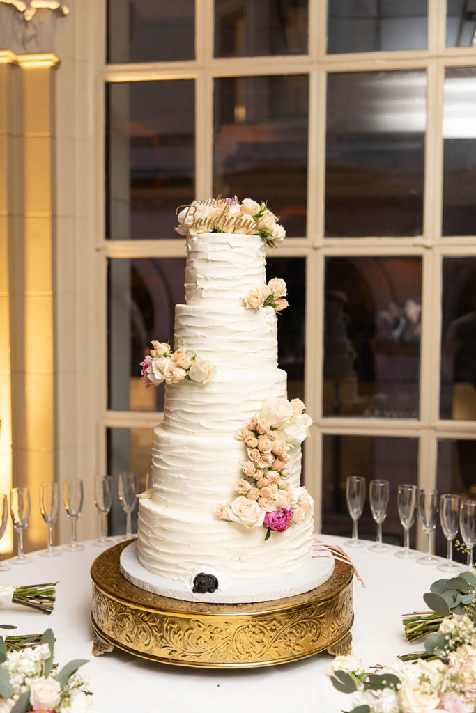 wedding cake with sugar golden doodle detail