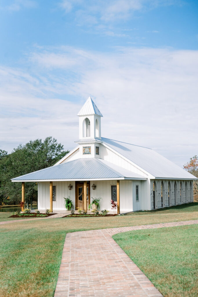 The White Magnolia Chapel, exterior, Kentwood, Louisiana