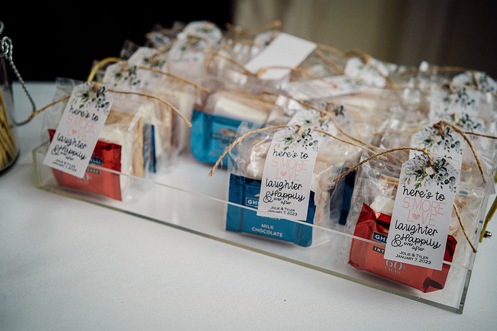 s'mores kit wedding favors by The Artisan Marshmallow Co.